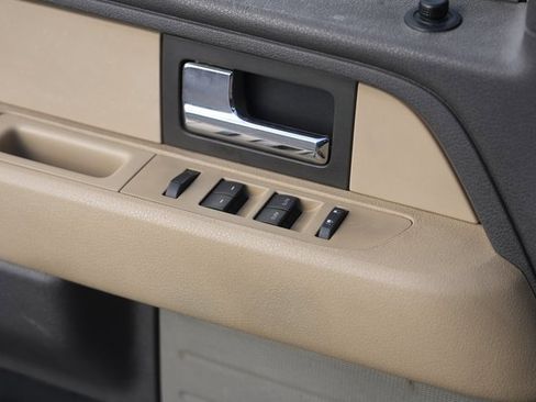 Used 2013 Ford F150 XLT w/ Luxury Equipment Group image 28