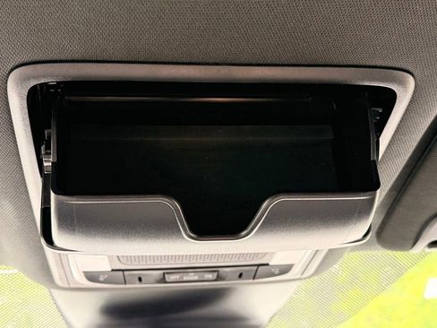 Used 2023 Honda Pilot Sport image 30