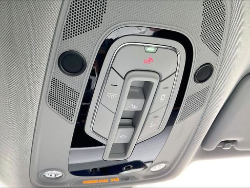 Used 2021 Audi Q5 Premium Plus w/ Premium Plus Package image 29