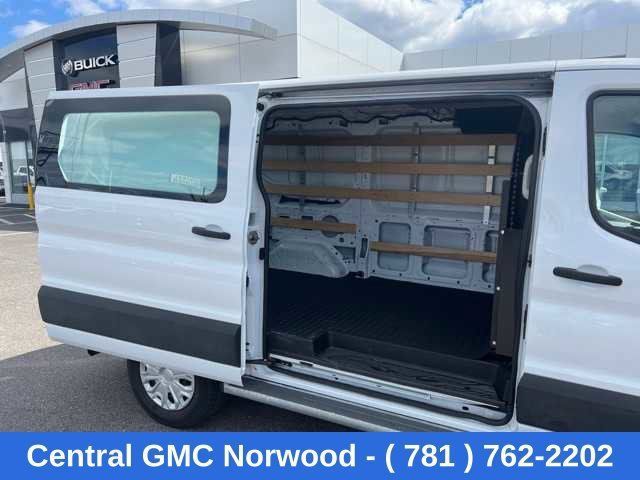 Used 2025 Ford Transit 250 Low Roof w/ Exterior Upgrade Package RWD image 11