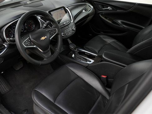 Used 2024 Chevrolet Malibu LT image 9