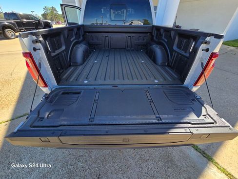 New 2026 Ford F150 XLT w/ Equipment Group 302A MID AWD/4WD image 34