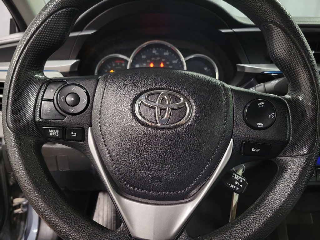 Used 2014 Toyota Corolla LE FWD image 21