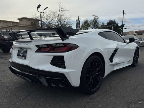Used 2023 Chevrolet Corvette Stingray Premium Cpe w/ Z51 Performance Package image 8