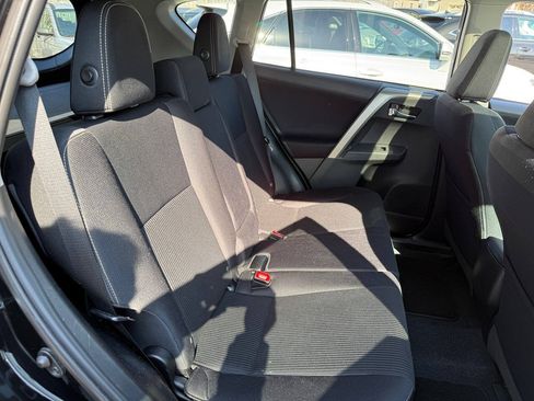 Used 2015 Toyota RAV4 XLE AWD/4WD image 83