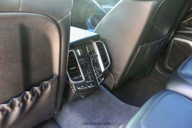 Used 2012 Porsche Cayenne Turbo AWD/4WD image 46