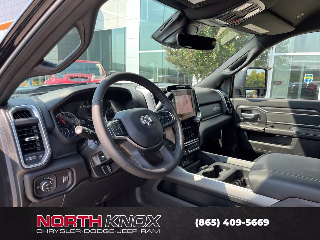 New 2027 RAM 3500 Big Horn AWD/4WD image 6