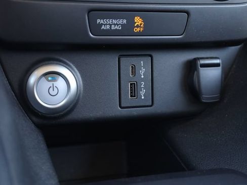Certified 2025 Nissan Leaf S FWD image 24