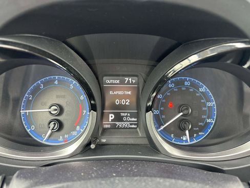 Used 2015 Toyota Corolla S Plus image 17