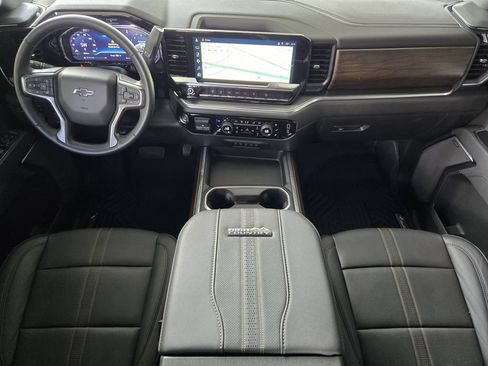 Used 2025 Chevrolet Silverado 3500 High Country w/ High Country Premium Package AWD/4WD image 30