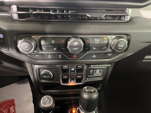 Used 2026 Jeep Wrangler Unlimited Sport AWD/4WD image 33