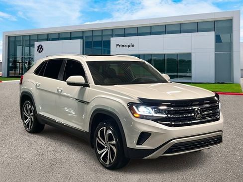 Certified 2023 Volkswagen Atlas Cross Sport SEL image 2