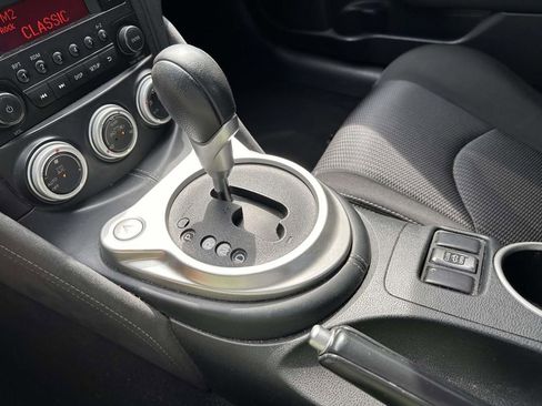 Used 2019 Nissan 370Z Roadster RWD image 24