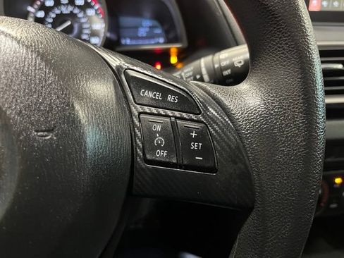 Used 2015 MAZDA MAZDA3 i Sport FWD image 22