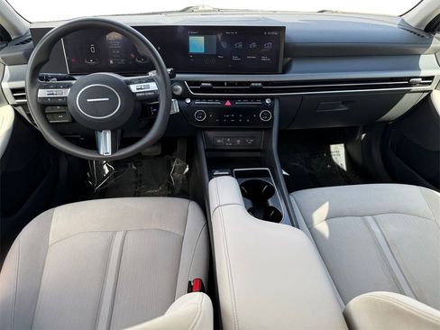 Used 2025 Hyundai Sonata SEL image 10