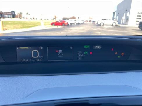 Certified 2020 Toyota Prius XLE image 10