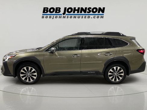 Used 2023 Subaru Outback Touring XT image 4