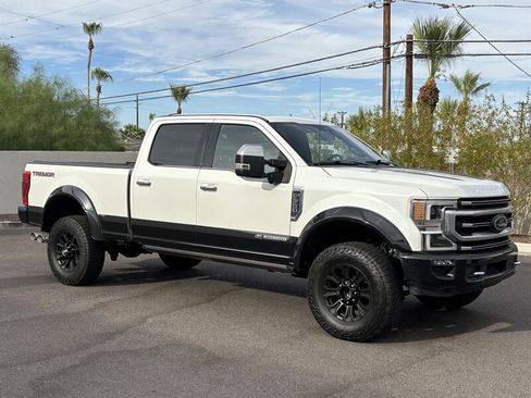 Used 2020 Ford F350 Platinum w/ Tremor Off-Road Package AWD/4WD image 3