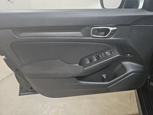 Used 2025 Honda Civic Sport image 20