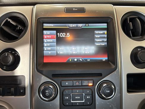 Used 2014 Ford F150 Raptor w/ Equipment Group 801A Luxury AWD/4WD image 25