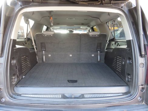 Used 2015 Chevrolet Suburban LT AWD/4WD image 25