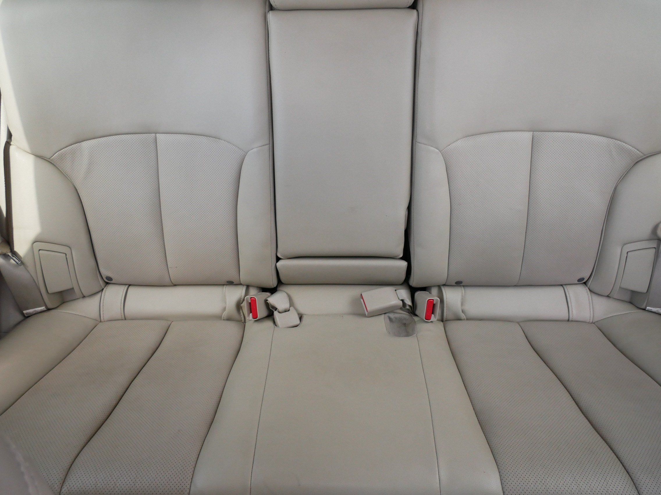 Used 2012 Subaru Outback 2.5i Limited w/ Popular Pkg 1A AWD/4WD image 13