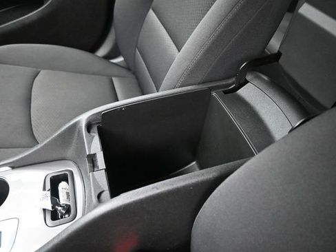 Used 2024 Chevrolet Malibu LT FWD image 25
