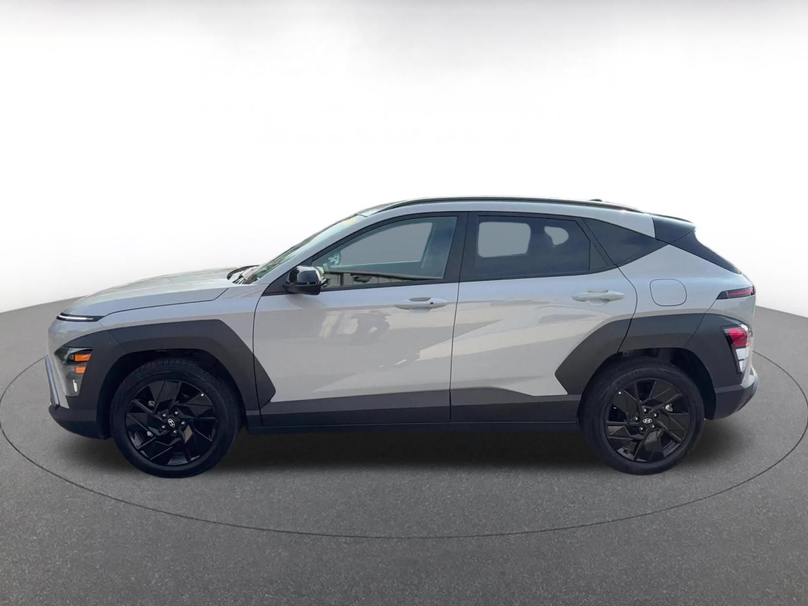 Used 2026 Hyundai Kona SEL Sport FWD image 7