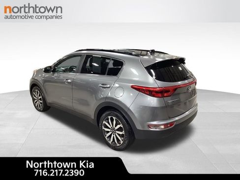 Certified 2019 Kia Sportage EX w/ EX Premium Package image 3