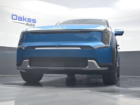 New 2026 Kia EV9 Wind AWD/4WD image 43