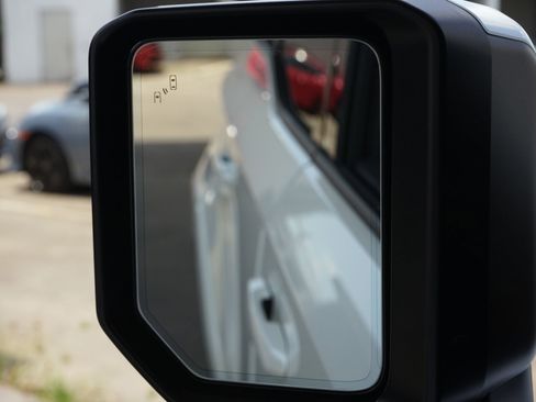 Used 2026 Lexus GX 550 w/ Cold Area Package image 21