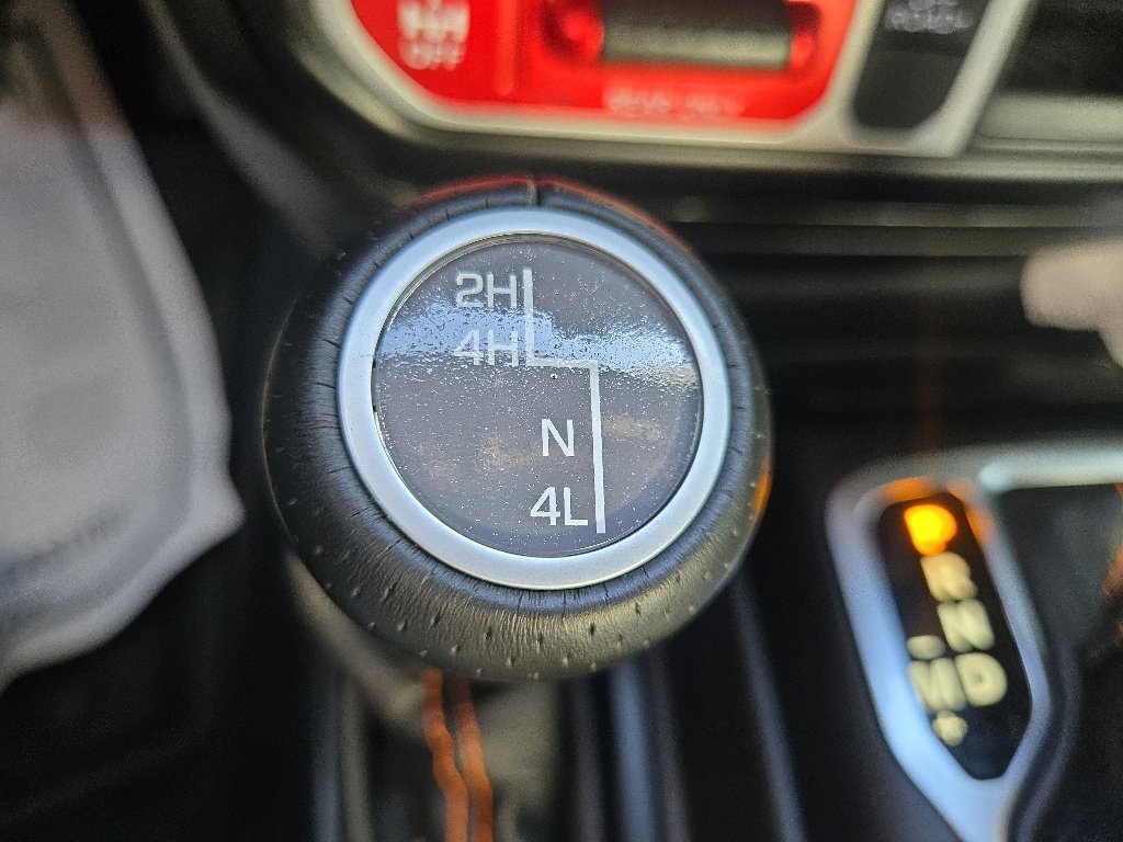 Used 2023 Jeep Gladiator Mojave w/ Cold Weather Group AWD/4WD image 67
