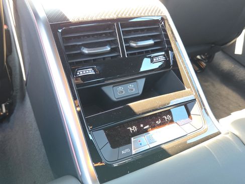 Used 2026 BMW M850i xDrive image 16