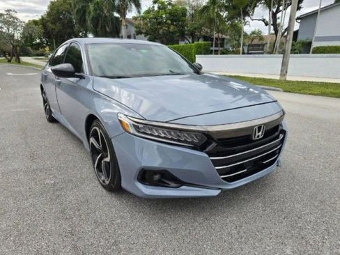 Used 2022 Honda Accord Sport image 3