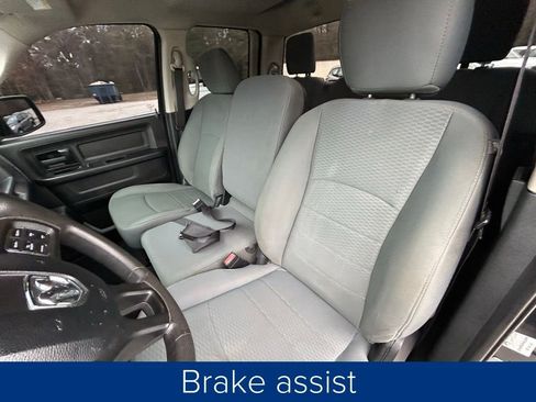 Used 2015 RAM 1500 Express image 27