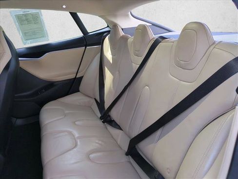 Used 2014 Tesla Model S 60 image 20