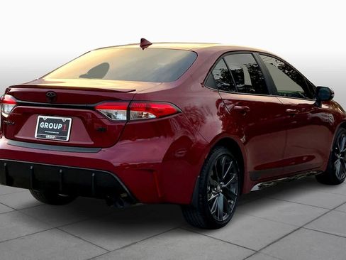 Used 2025 Toyota Corolla SE image 12