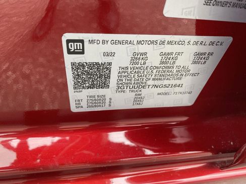 Used 2022 GMC Sierra 1500 SLT AWD/4WD image 52