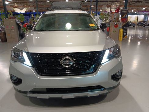Used 2020 Nissan Pathfinder SV w/ Rock Creek Edition AWD/4WD image 3