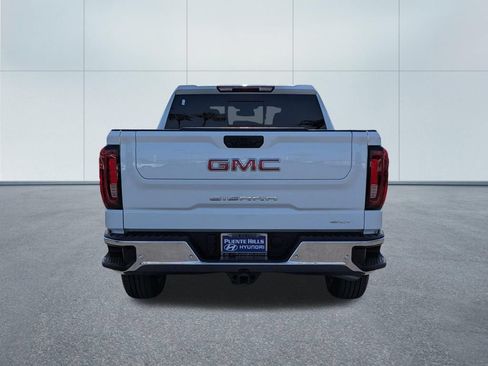 Used 2024 GMC Sierra 1500 SLT w/ SLT Premium Plus Package RWD image 5