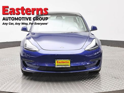 Used 2023 Tesla Model 3 Standard Range RWD image 2