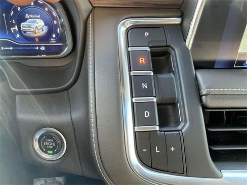 Certified 2022 Chevrolet Tahoe LT w/ LT Signature Package image 21