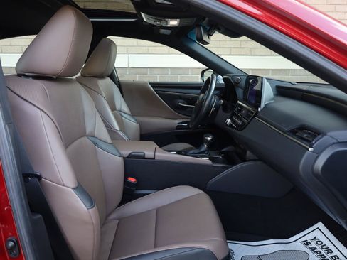 Used 2023 Lexus ES 350 w/ Premium Package FWD image 27