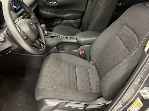 New 2026 Honda HR-V LX image 19