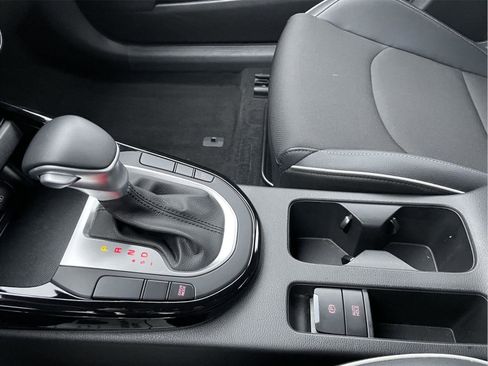 Used 2023 Kia Forte GT-Line w/ GT-Line Technology Package image 29