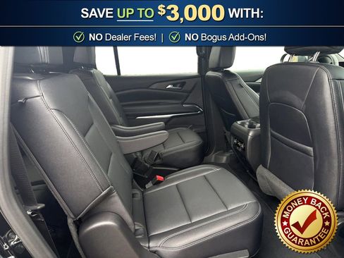 Used 2026 Chevrolet Traverse LT image 23