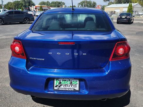 Used 2013 Dodge Avenger SE image 5