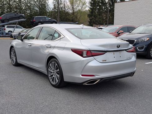 Used 2019 Lexus ES 350 w/ Premium Package image 5