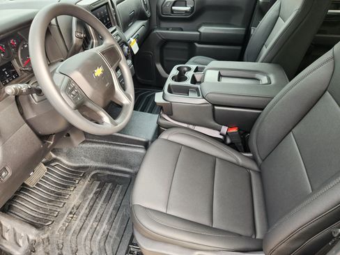New 2026 Chevrolet Silverado 1500 W/T image 4
