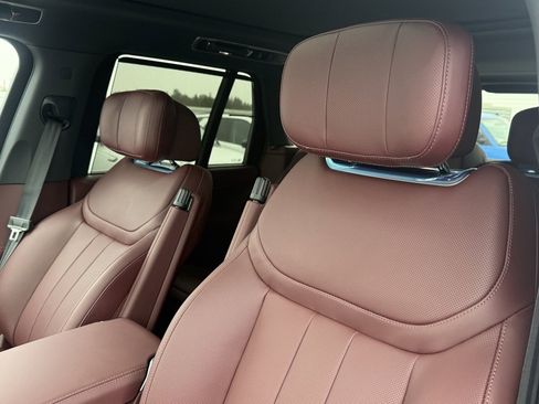 New 2025 Land Rover Range Rover Autobiography image 11